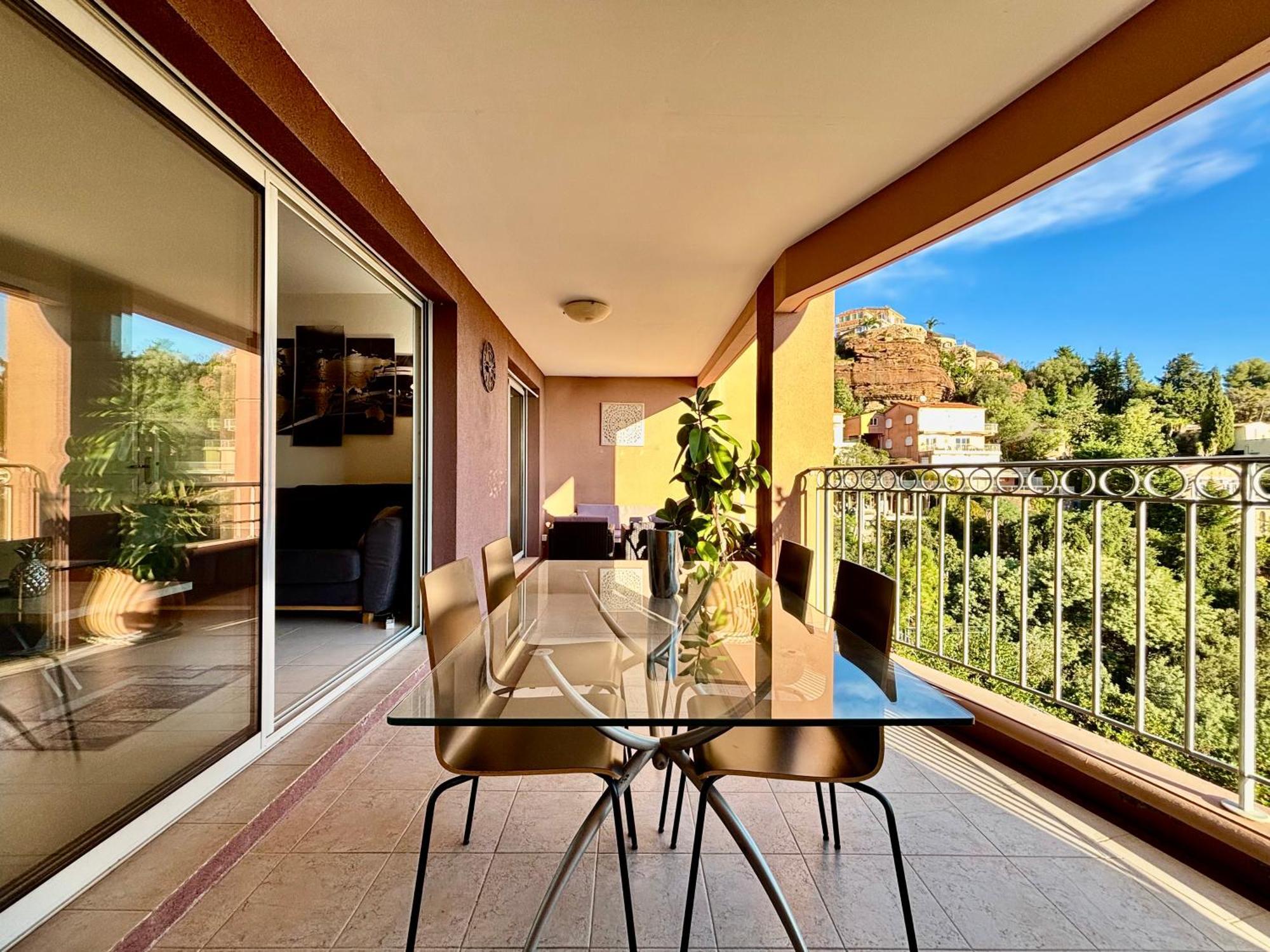 Superbe 3 Pieces Sur La Baie De Theoule Apartman Kültér fotó